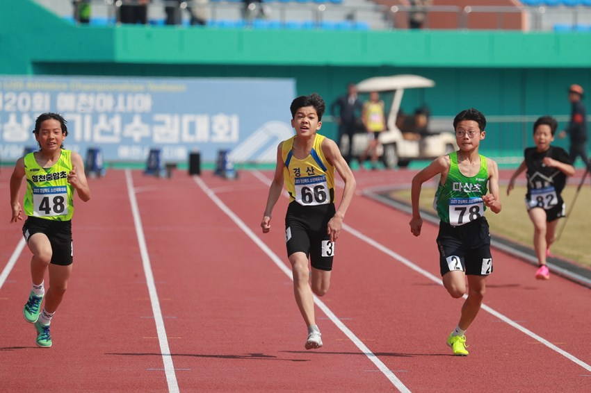 2.예천군, 경북소년체육대회 육상경기 개최…육상 꿈나무들의 금빛 질주